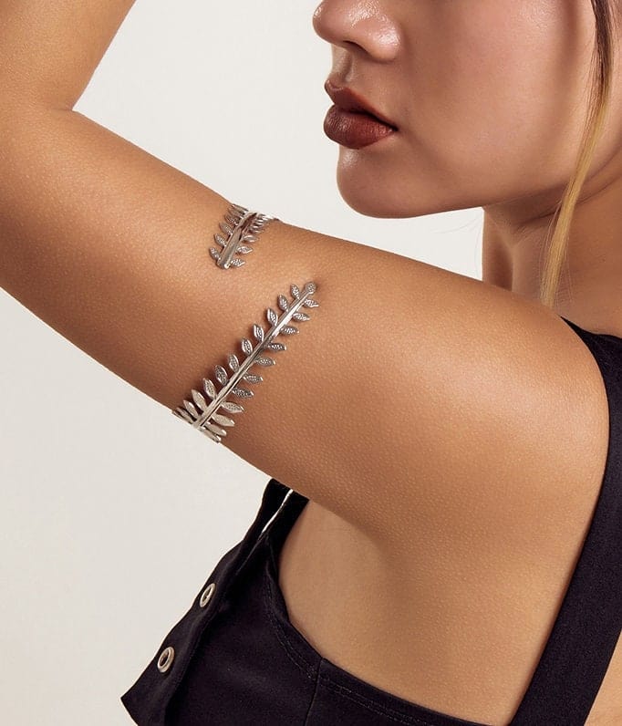 Geometric Silver Tone Leaf Upper Arm Cuff