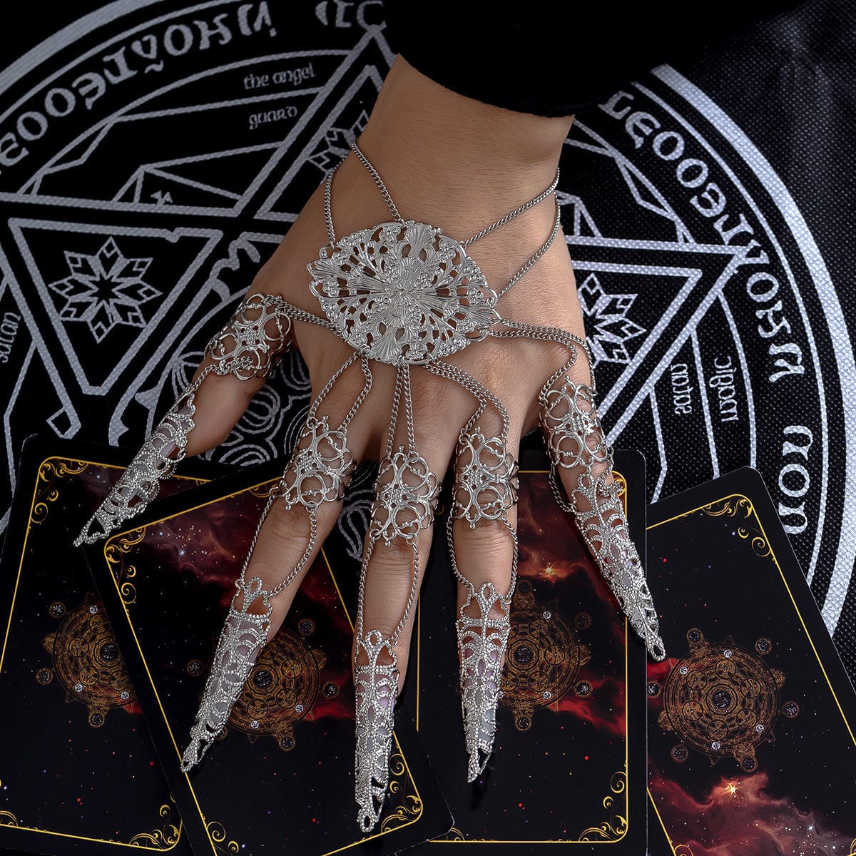 Gothic Dark Nail Fingers Hand Armor Nails Claws Bracelet