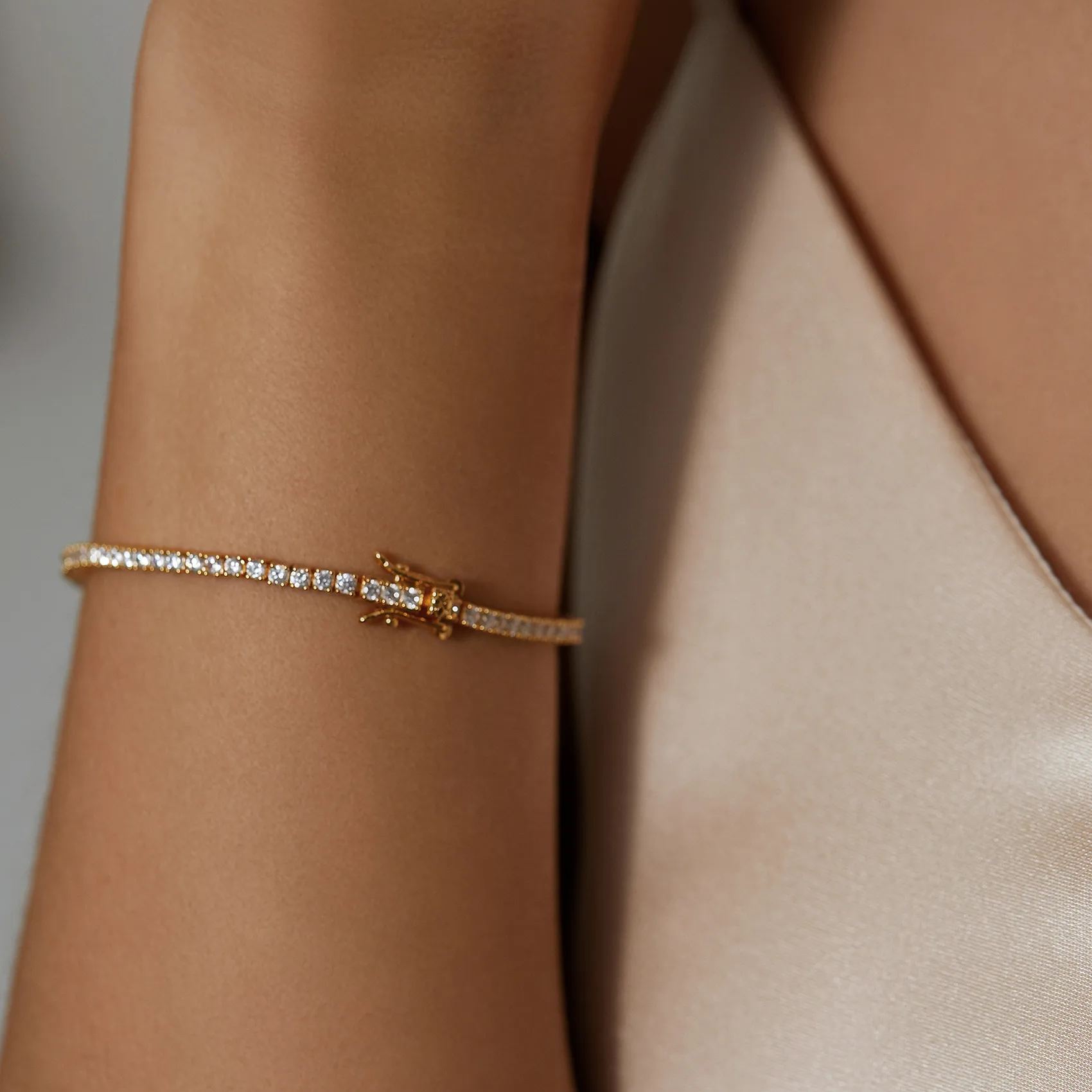 2.5mm Dainty Gold Tennis Bracelet