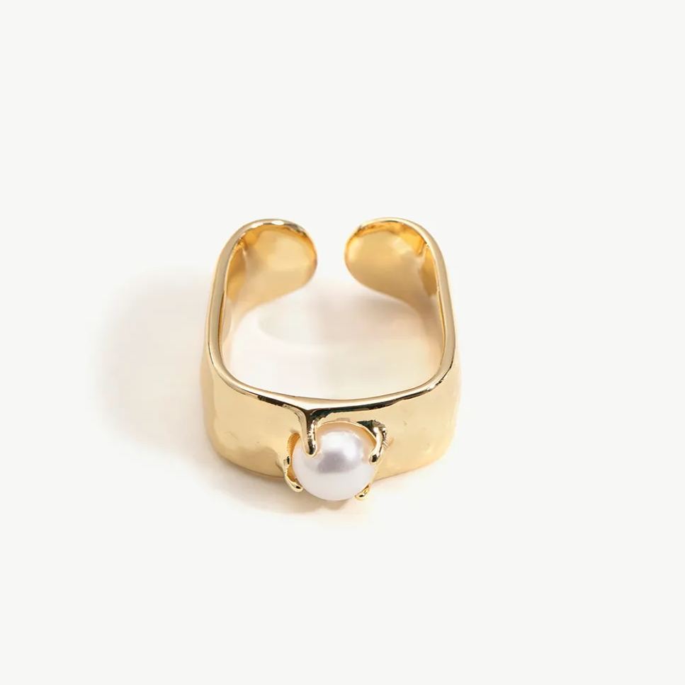 Pearl Ring