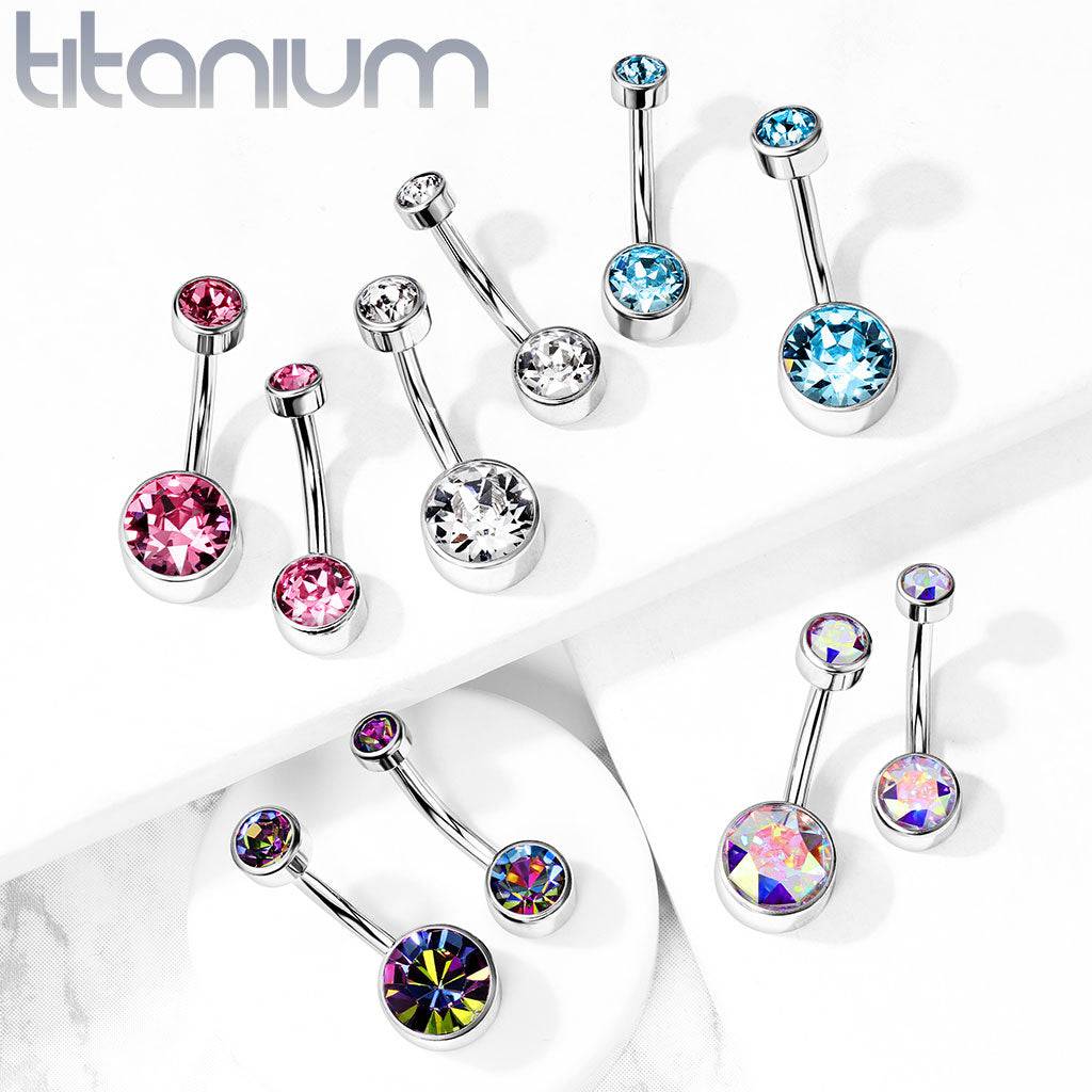 Bauchnabelpiercing aus Titan mit Innengewinde und weißem Edelstein