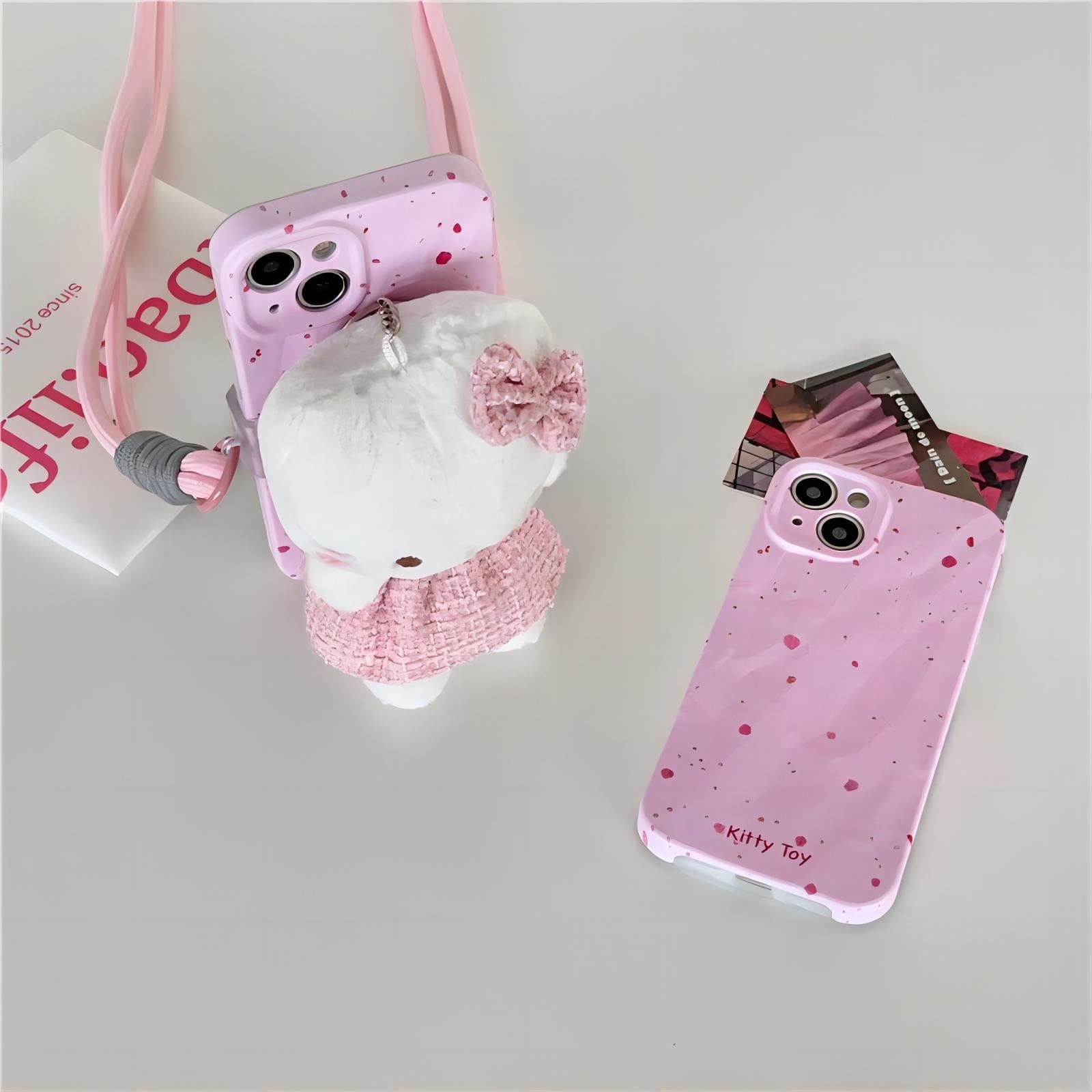 iPhone Case with HELLO KITTY Back Clip and Lanyard Set