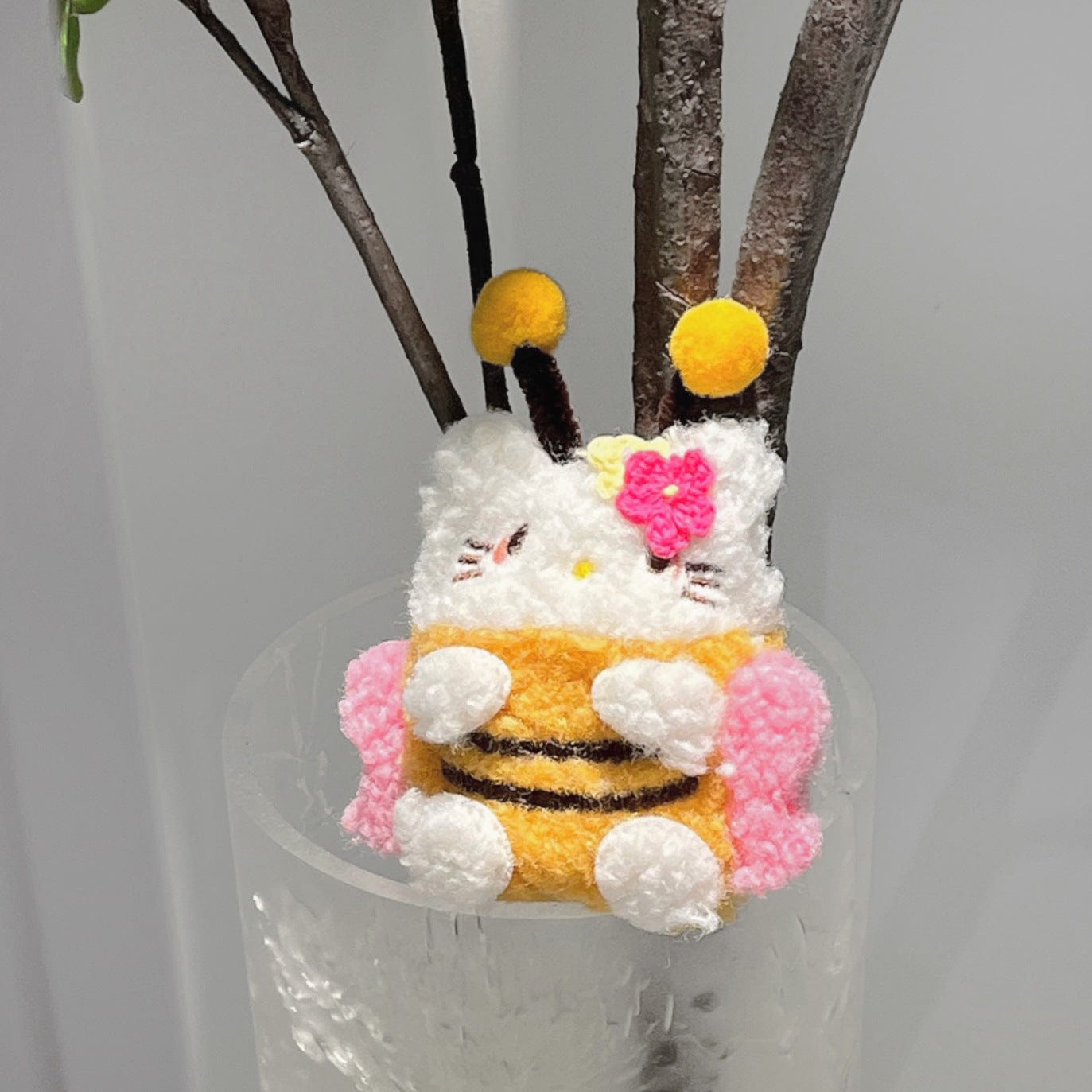 Kawaii Hello Kitty Bee Plush AirPods Earphone Case