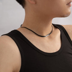 Minimalist Black Herringbone Chain Choker Necklace