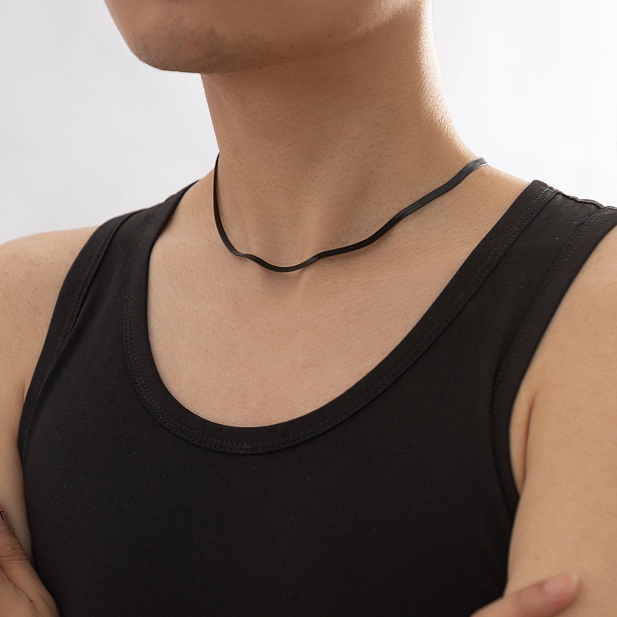 Minimalist Black Herringbone Chain Choker Necklace