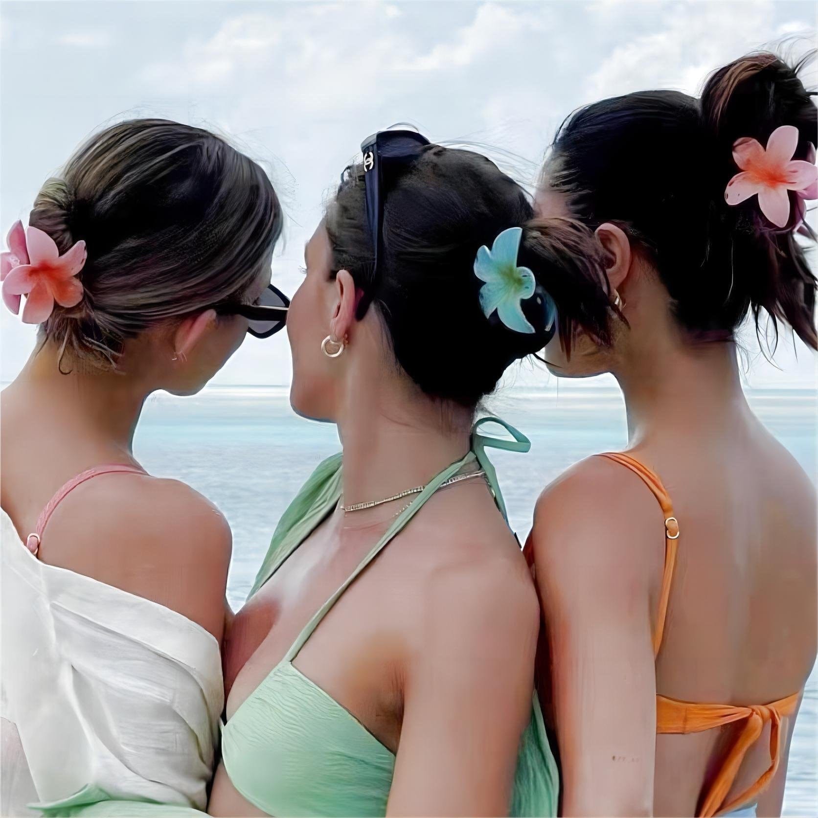 Trendy Colorful Resin Flower Hair Clip