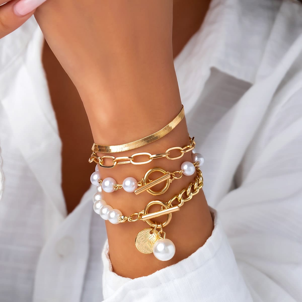 Trendy Toggle Clasp Round Disk Pearl Chain Stackable Bracelet Set